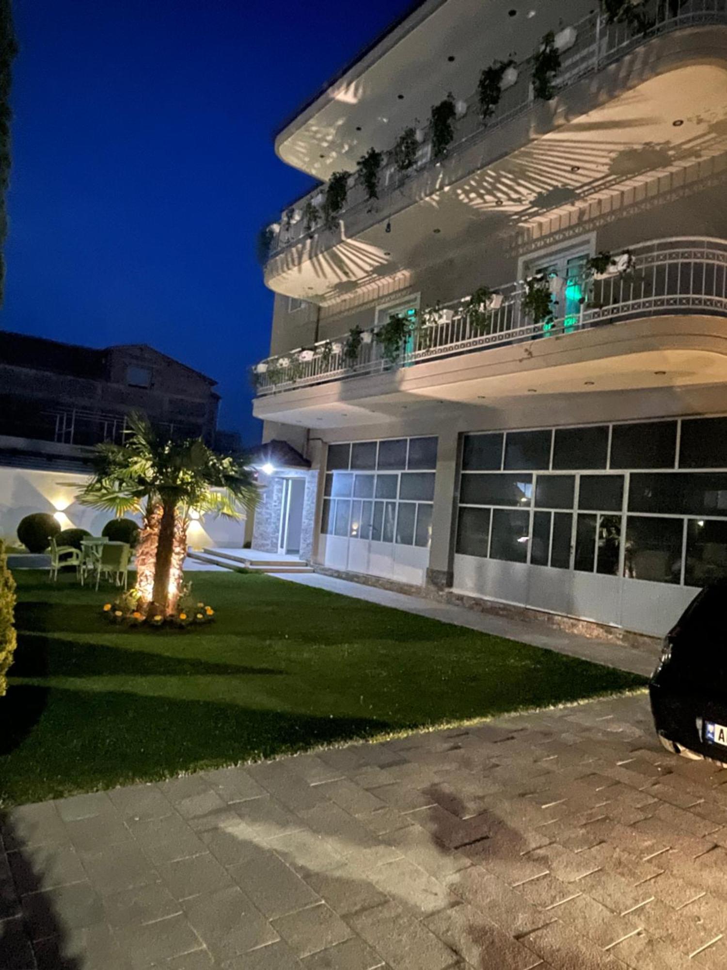 Rent Rooms Kapri Pogradec Exterior photo